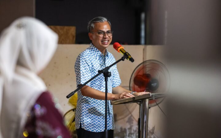 Kerajaan perketat kawal selia platform e-dagang susulan 1,964 aduan
