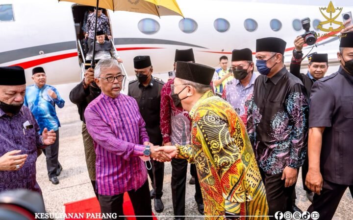 Sultan Pahang Berangkat ke Sarawak, Perkukuh Hubungan Dua Negeri