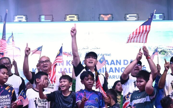 Semangat Merdeka Pacu Pahang Lebih Maju, Rakyat Sejahtera – Wan Rosdy