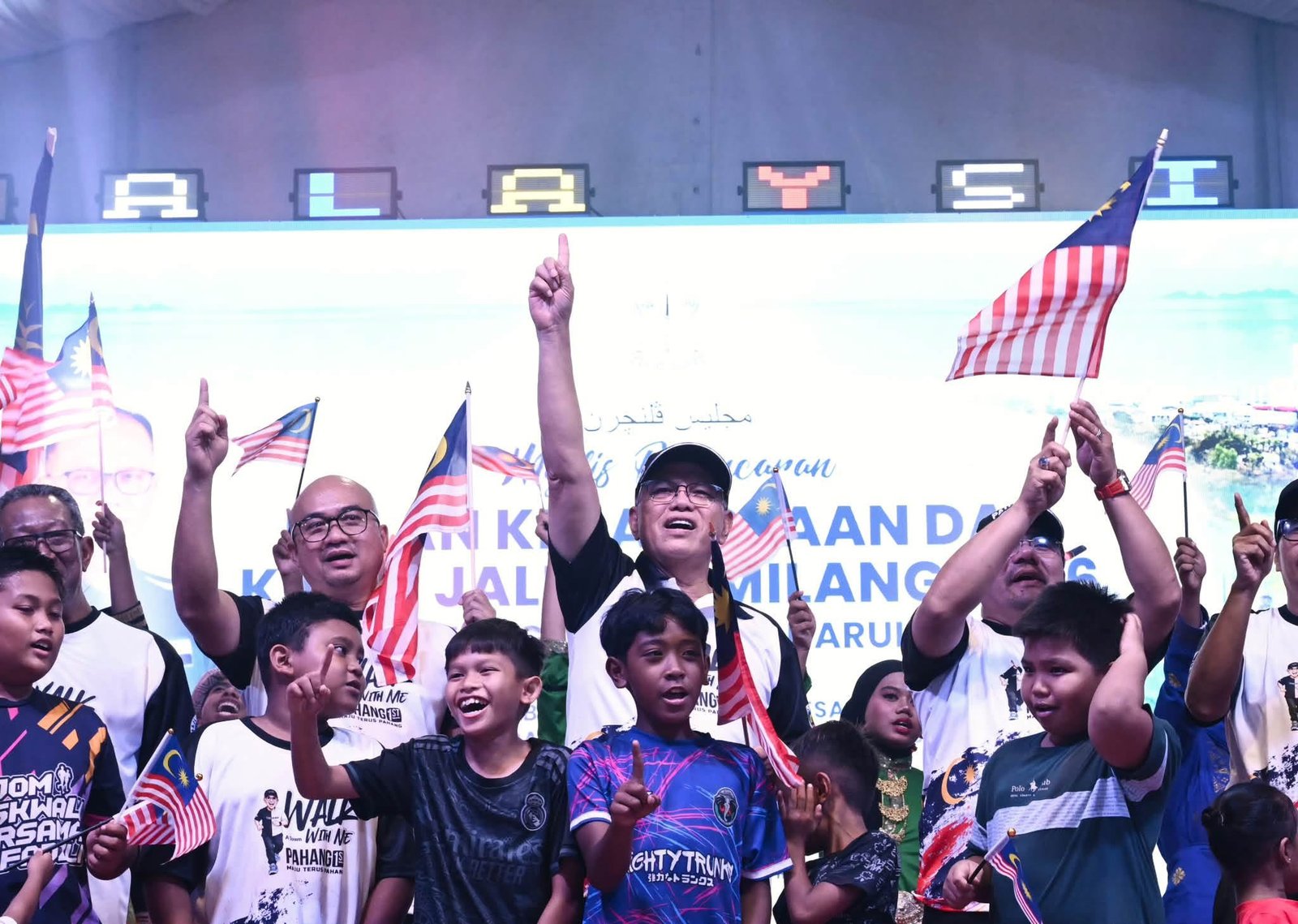 Semangat Merdeka Pacu Pahang Lebih Maju, Rakyat Sejahtera – Wan Rosdy