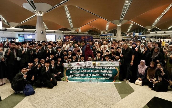 57 Pelajar Lepasan STAM Negeri Pahang Sambung Pengajian di Universiti Al-Azhar