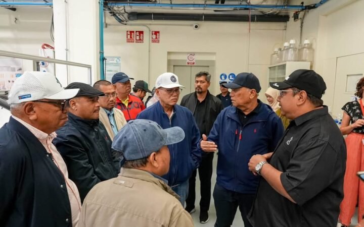 Hasil Perikanan Pahang Tertinggi Di Pantai Timur