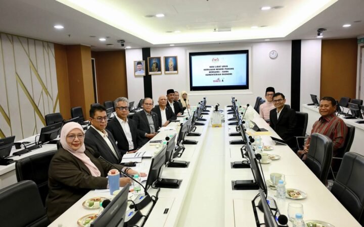 Pahang Perkukuh Kerjasama Ekonomi Dengan Kerajaan Persekutuan